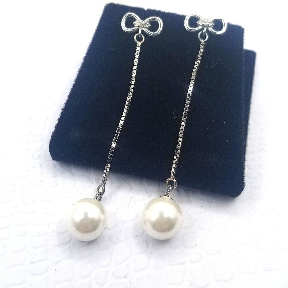 925 Sterling silver 2 inch pearl drop Dangle earrings.